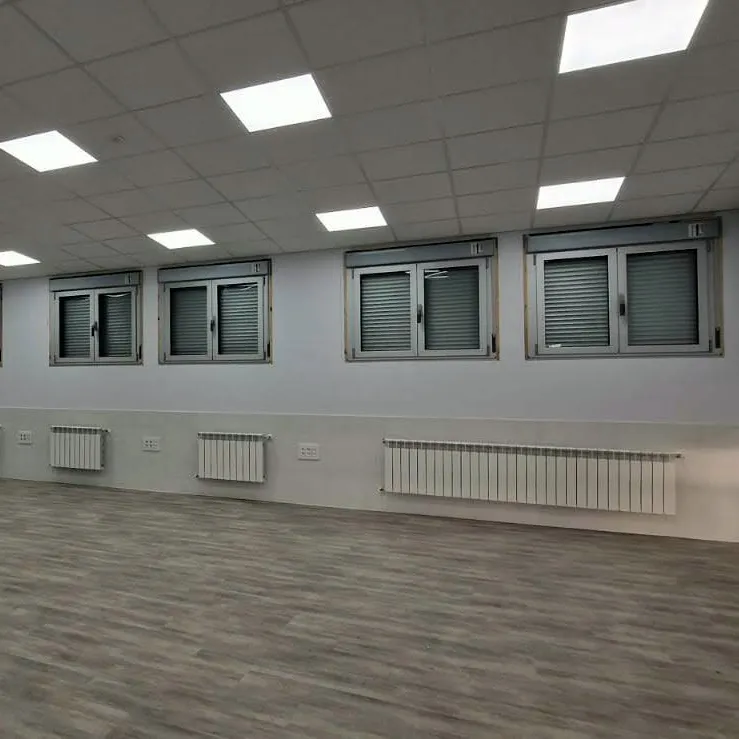 SUSTITUCI&Oacute;N DE CARPINTER&Iacute;A Y OTROS EN EL CEIP EDUARDO PONDAL DE PONTECESO (A CORU&Ntilde;A)